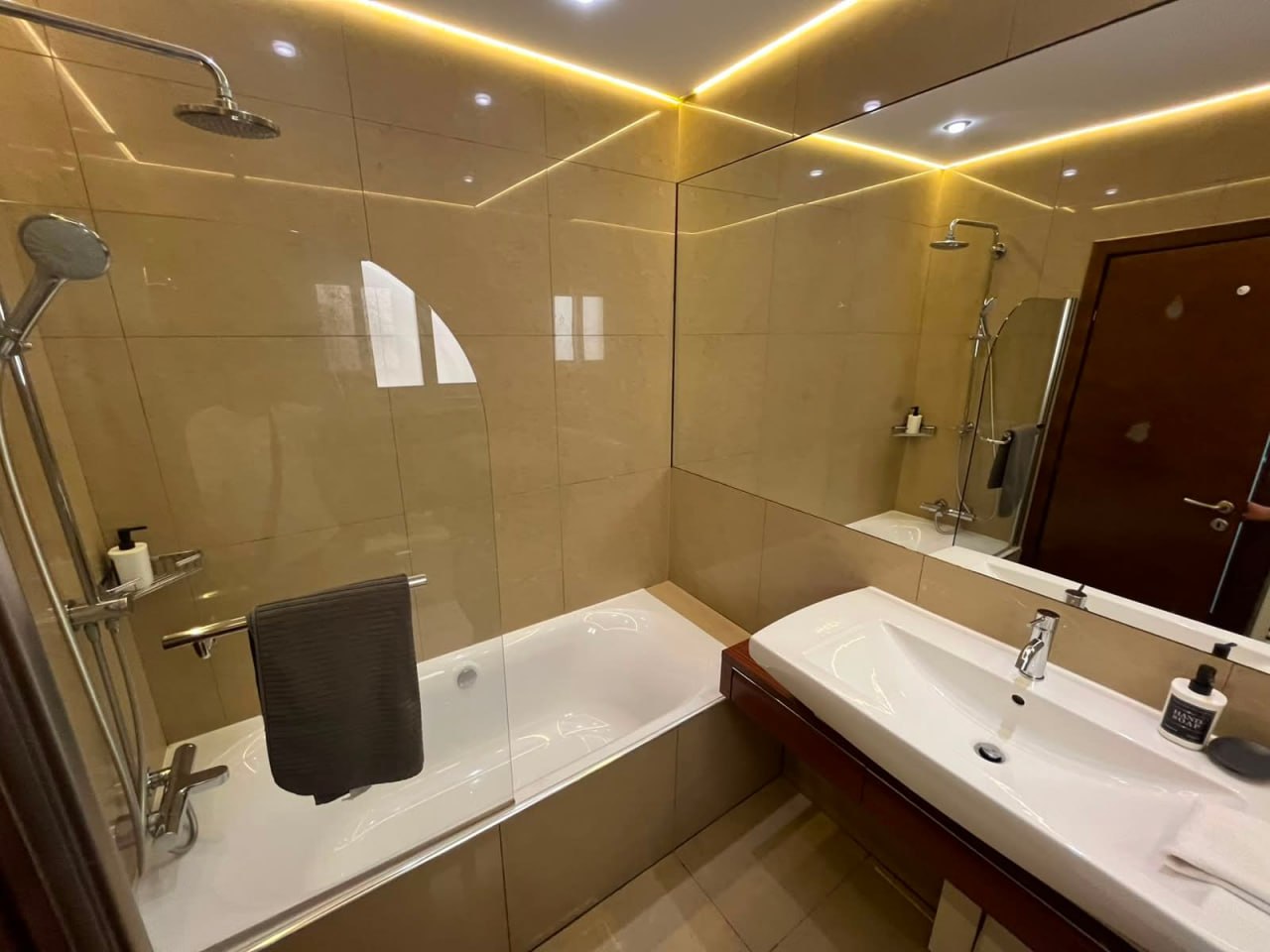 3-bedroom apartment in Germasogeia, Limassol — 5