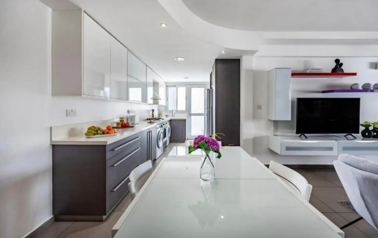 2-bedroom apartment in Petrou Kai Pavlou, Limassol — 9