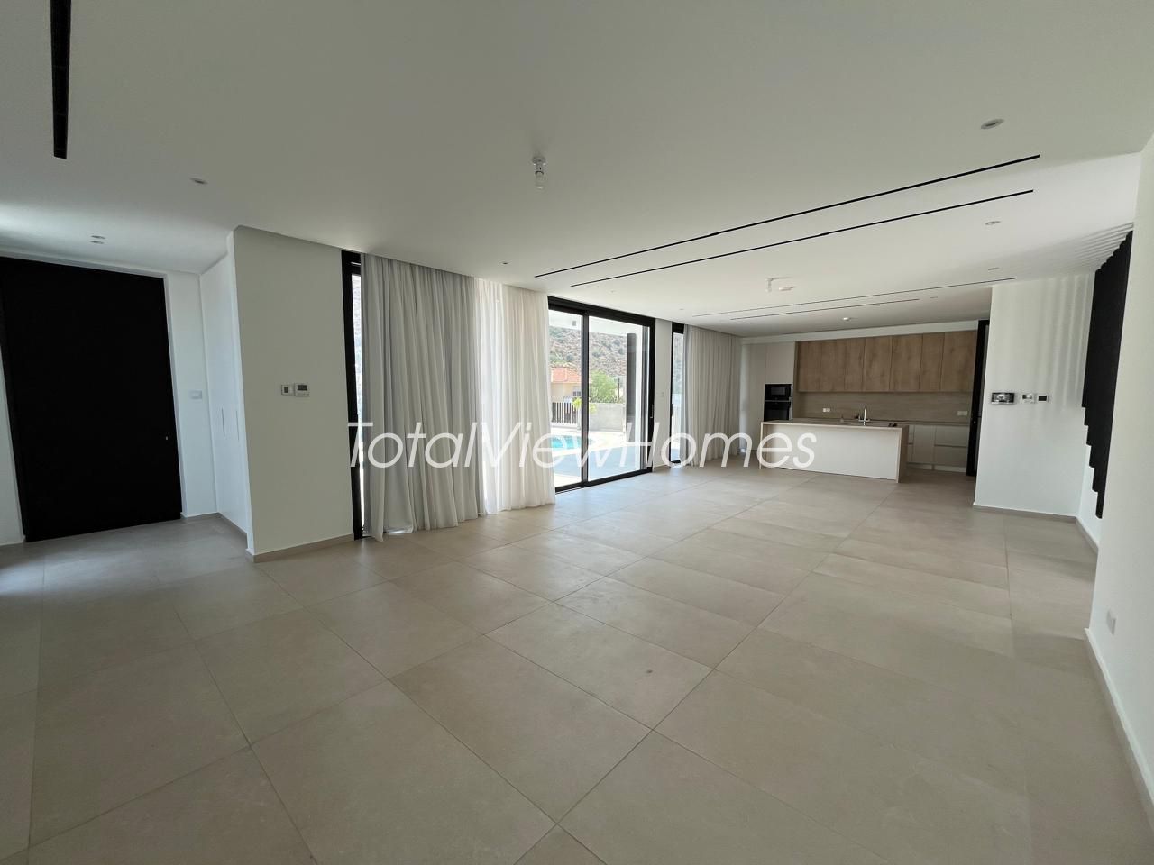 3-bedroom villa in Germasogeia, Limassol — 9