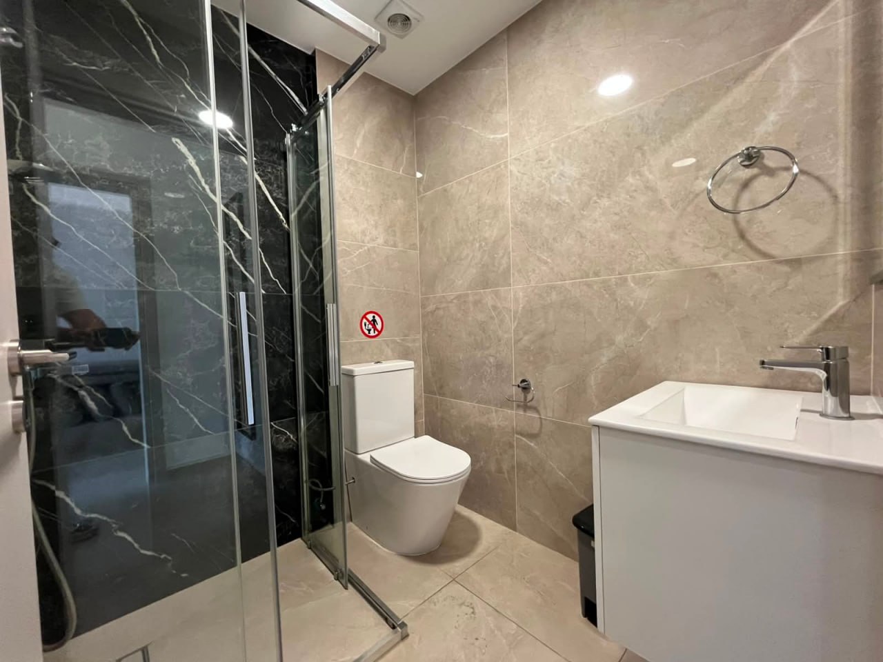 1-bedroom apartment in Agios Tychonas, Limassol — 6