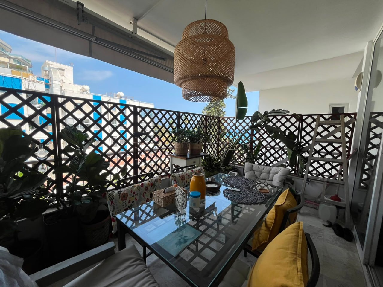3-bedroom apartment in Mouttagiaka, Limassol — 2