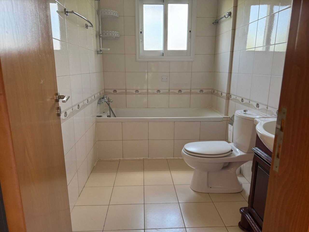 2-bedroom apartment in Mesa Geitonia, Limassol — 3