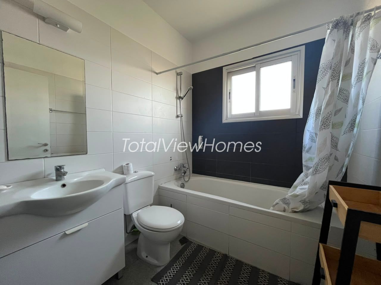 Apartment, 2 bedrooms — 4