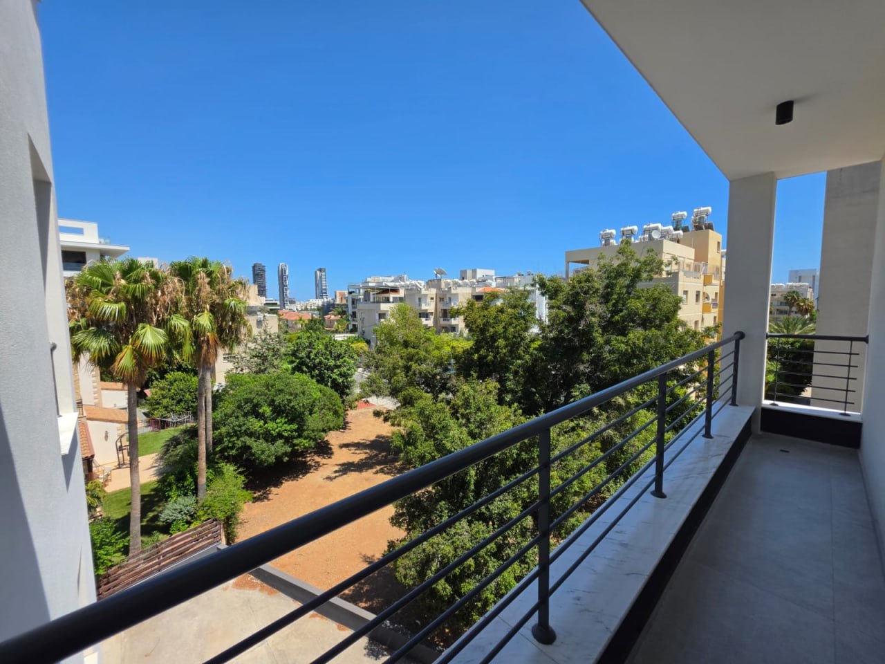 Apartment, 2 bedrooms — 2