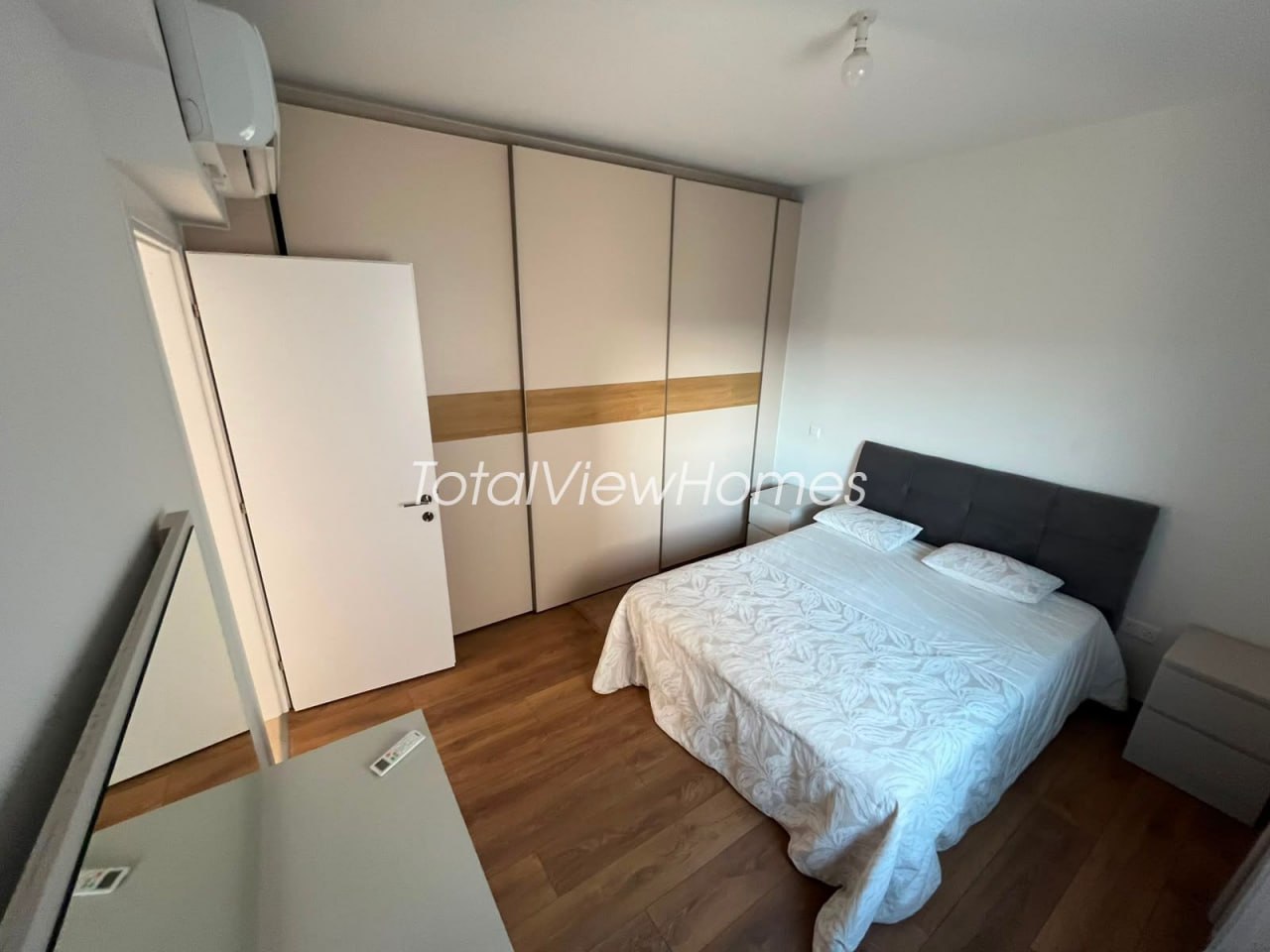 Apartment, 2 bedrooms — 5