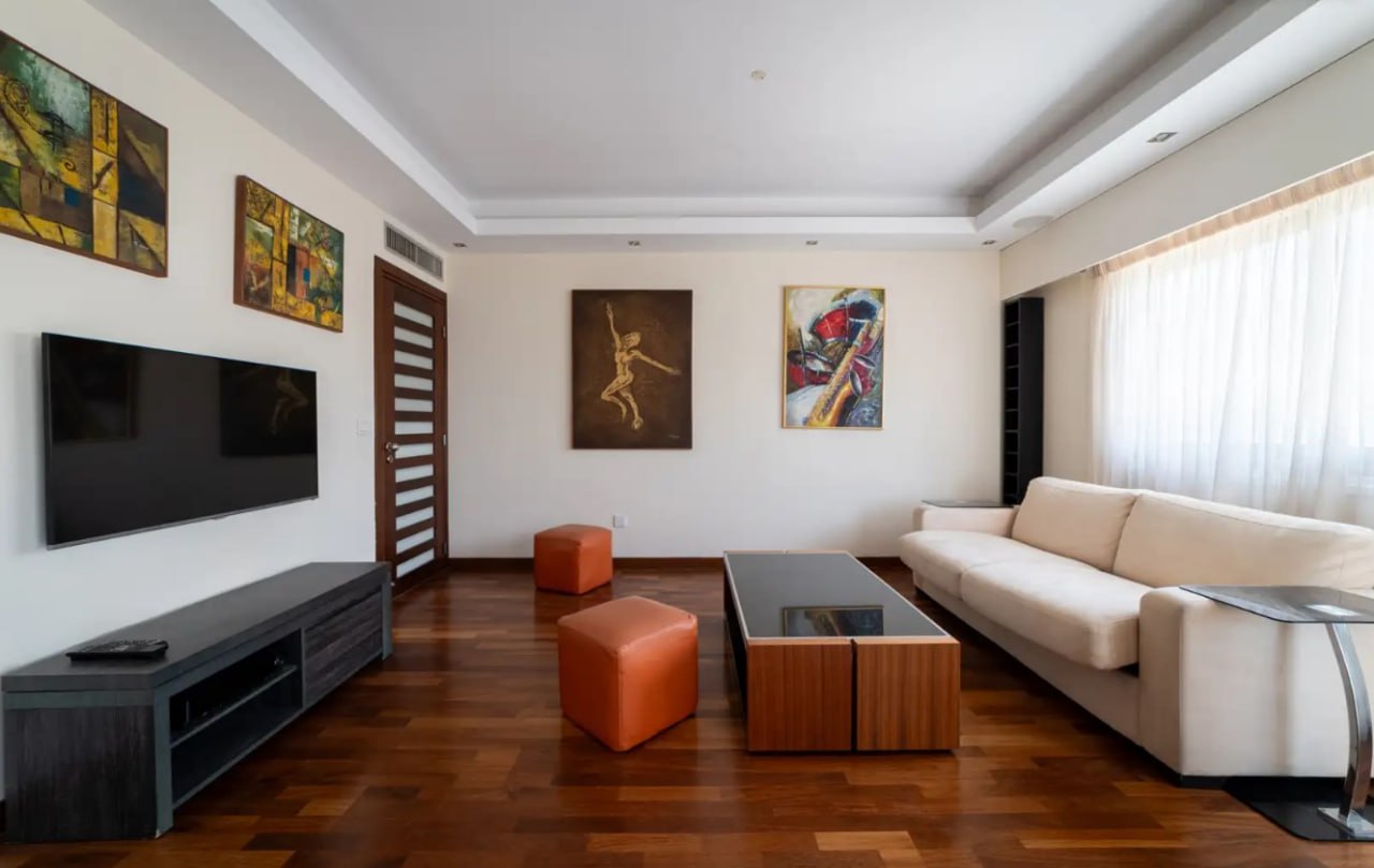 Apartment, 3 bedrooms — 8