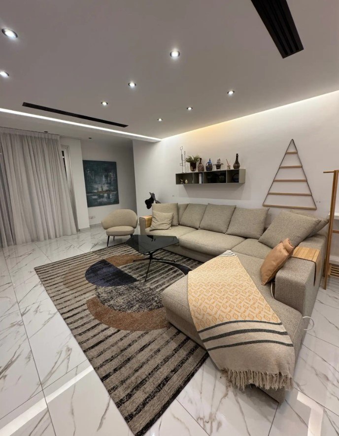 Penthouse, 3 bedrooms — 9