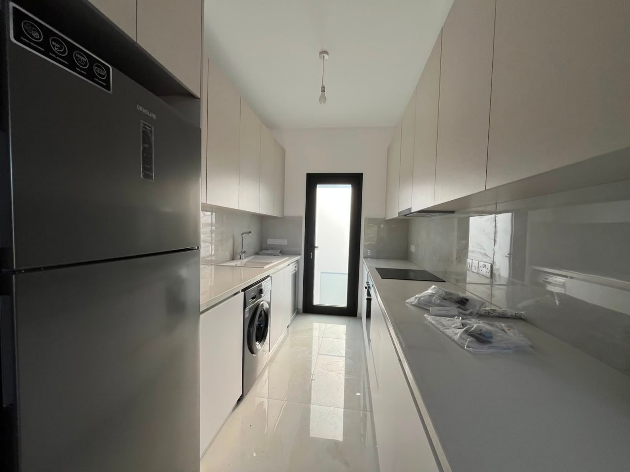 House, 2 bedrooms — 2
