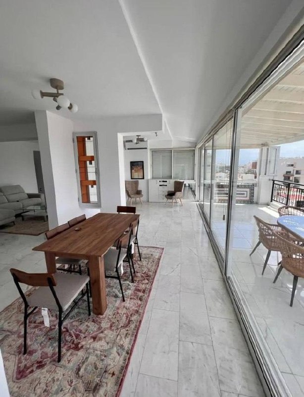 Apartment, 3 bedrooms — 4