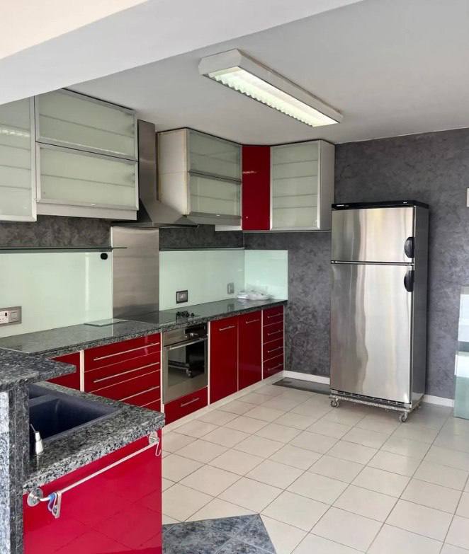 Apartment, 3 bedrooms — 5
