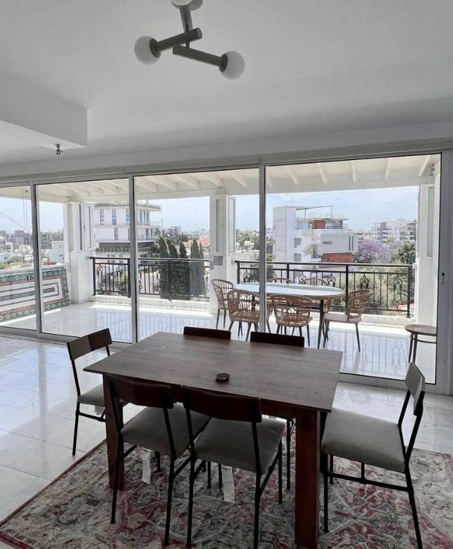 Apartment, 3 bedrooms — 8