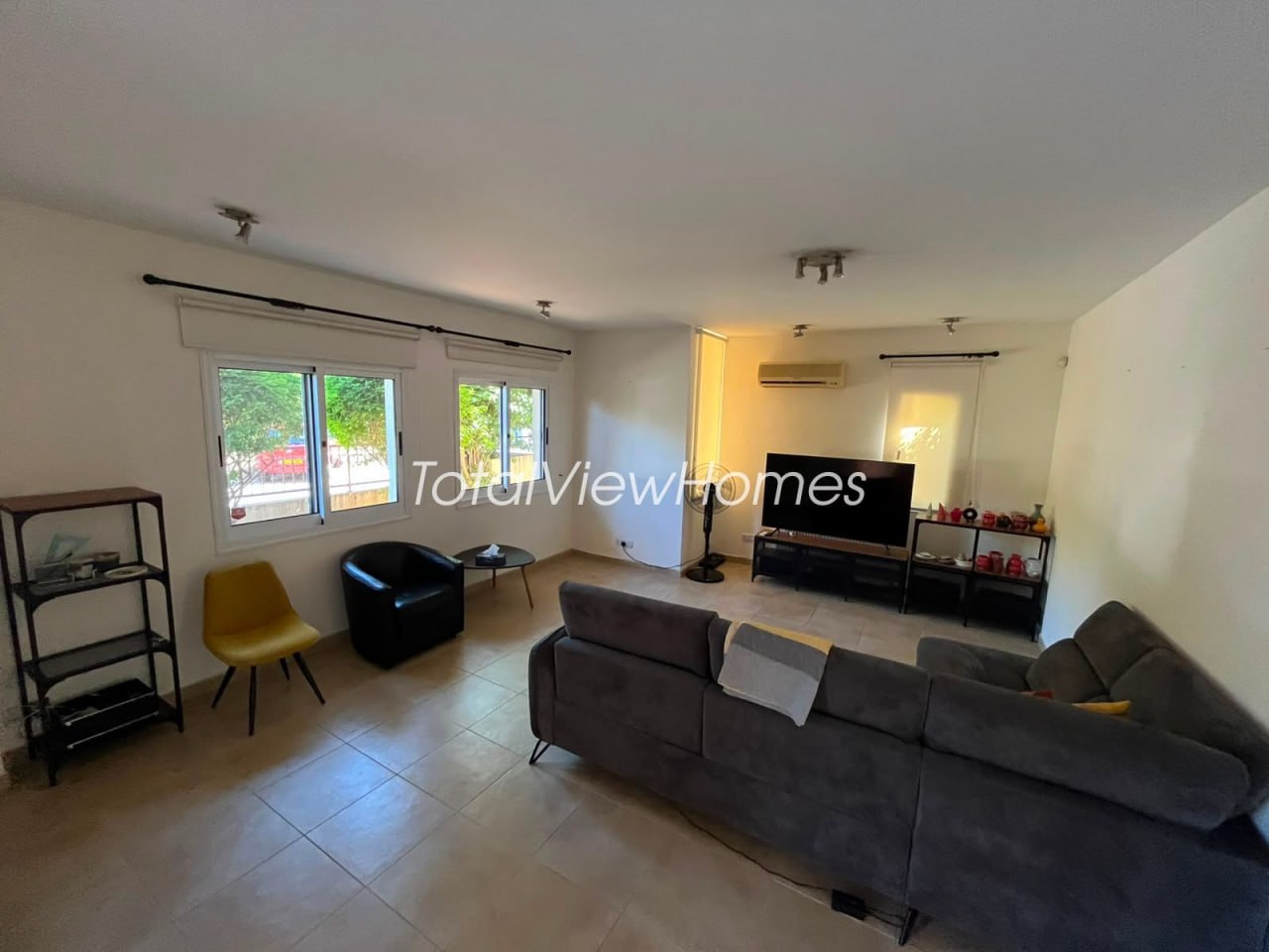 House, 3 bedrooms — 9