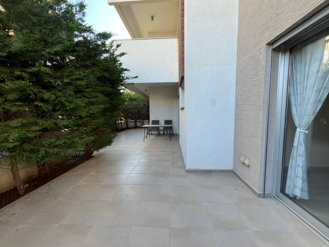Apartment, 3 bedrooms — 2