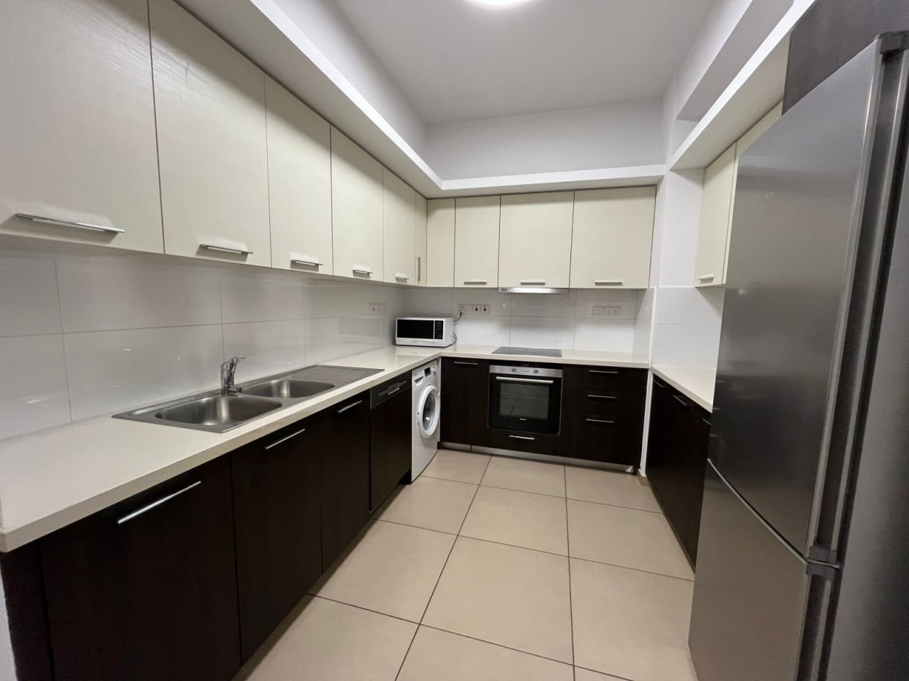 Квартира, 3 комнаты — 8