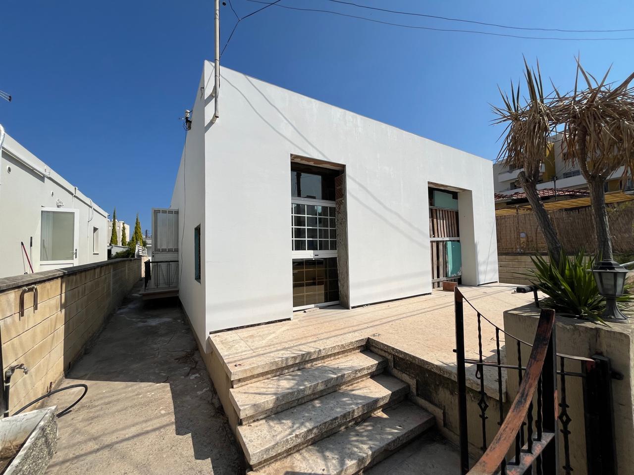House, 3 bedrooms — 5