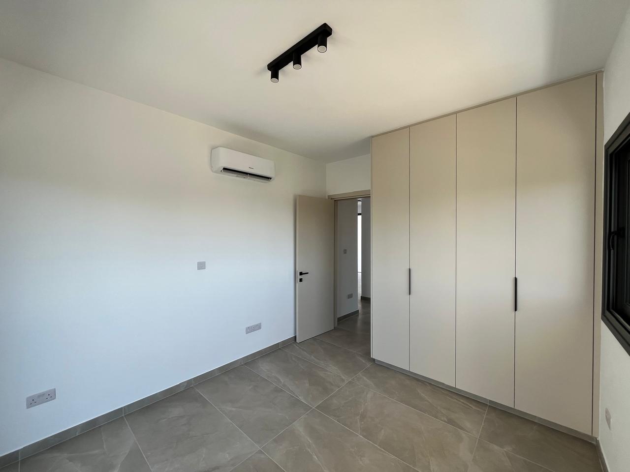 Apartment, 2 bedrooms — 4