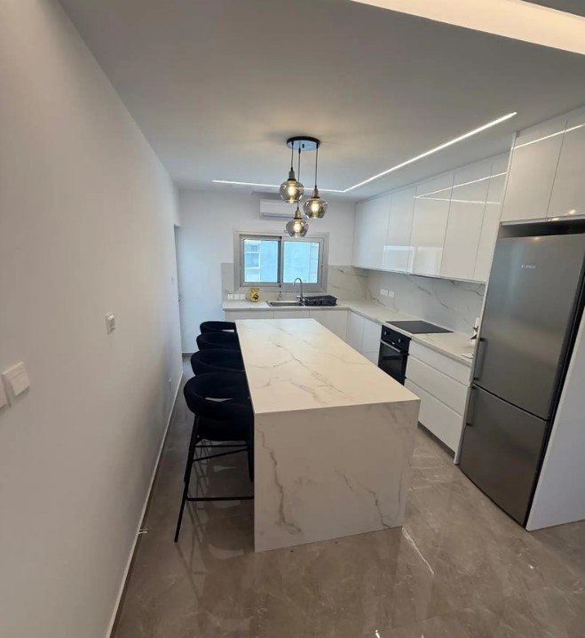 Apartment, 3 bedrooms — 8