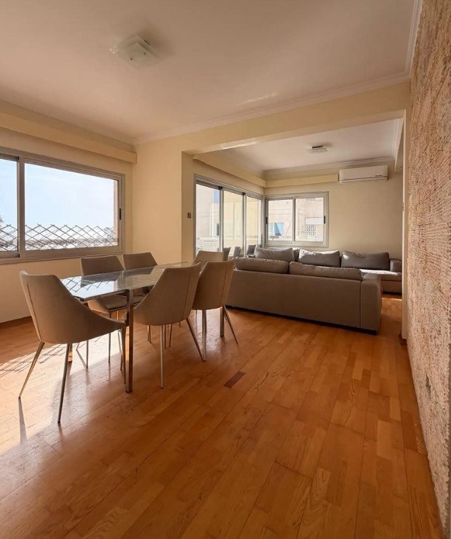 Apartment, 3 bedrooms — 6