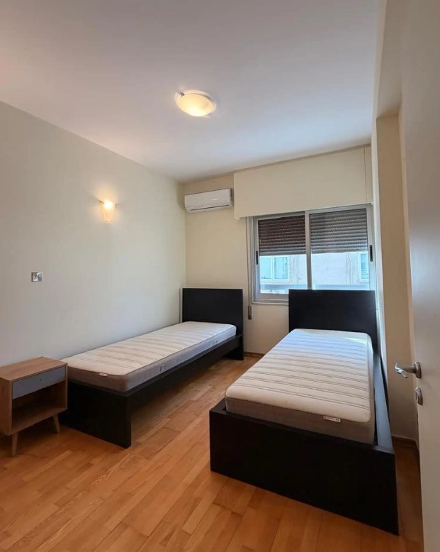 Apartment, 3 bedrooms — 8