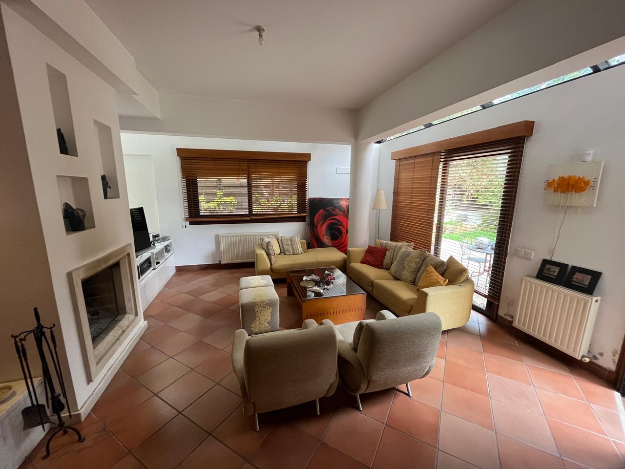 Villa, 5 bedrooms — 4