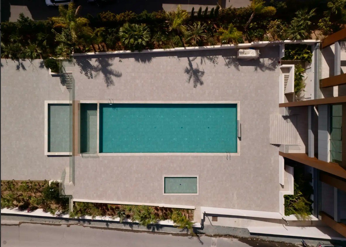 Apartment, 3 bedrooms — 2