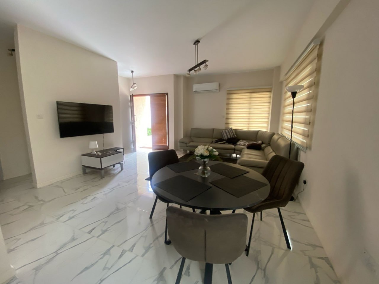Apartment, 2 bedrooms — 6