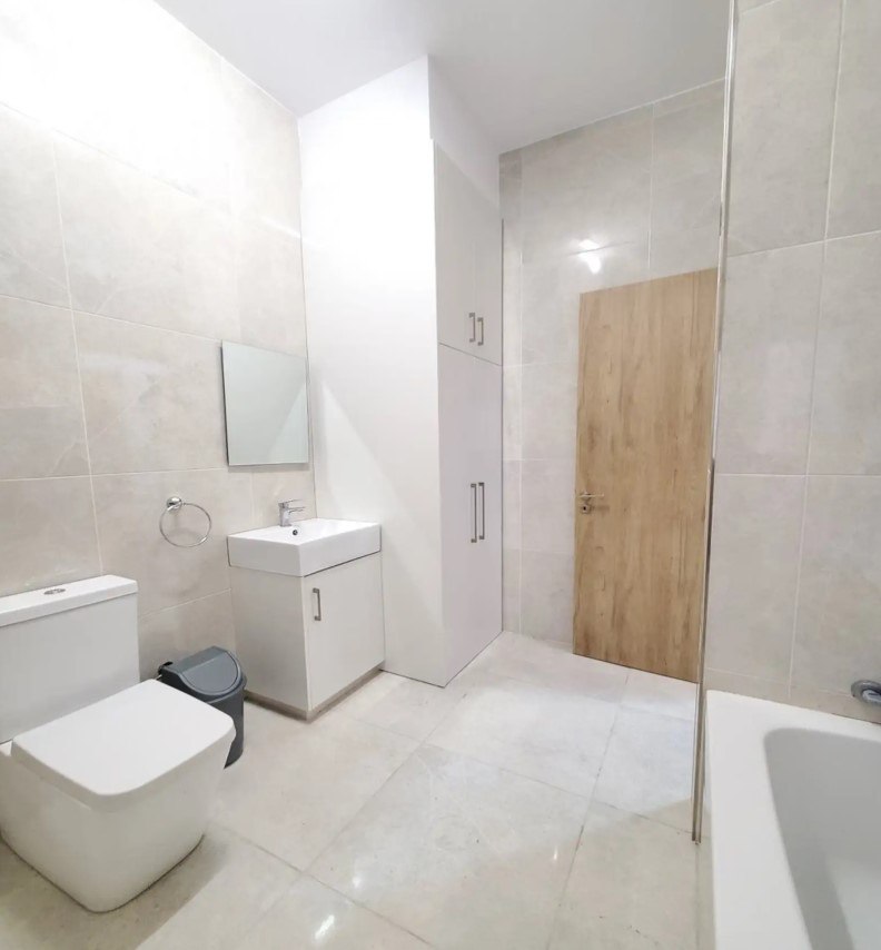 Apartment, 2 bedrooms — 3