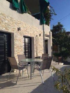 Apartment, 3 bedrooms — 2