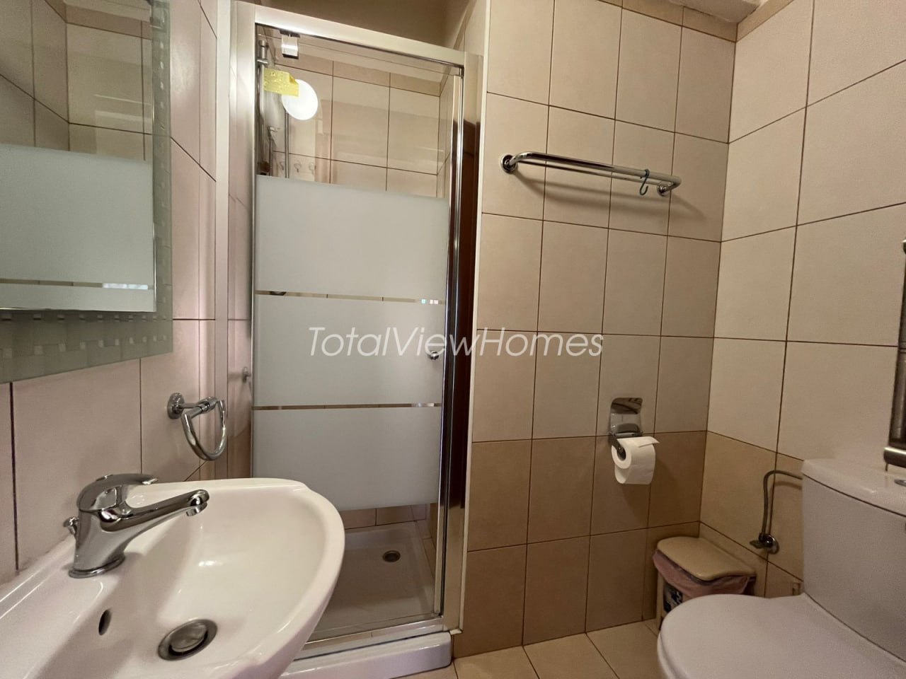 Apartment, 3 bedrooms — 2