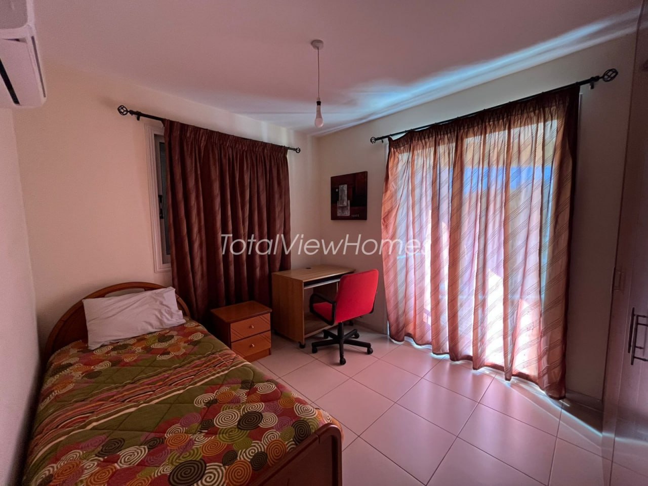 Apartment, 3 bedrooms — 5
