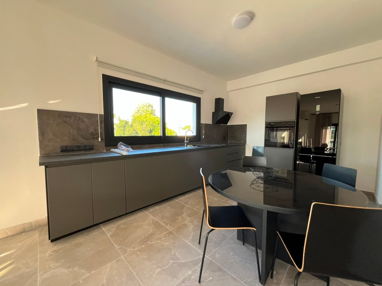 House, 3 bedrooms — 7