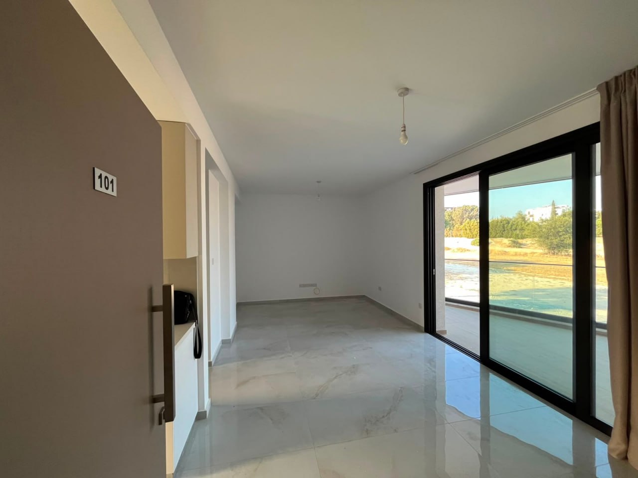 House, 2 bedrooms — 7