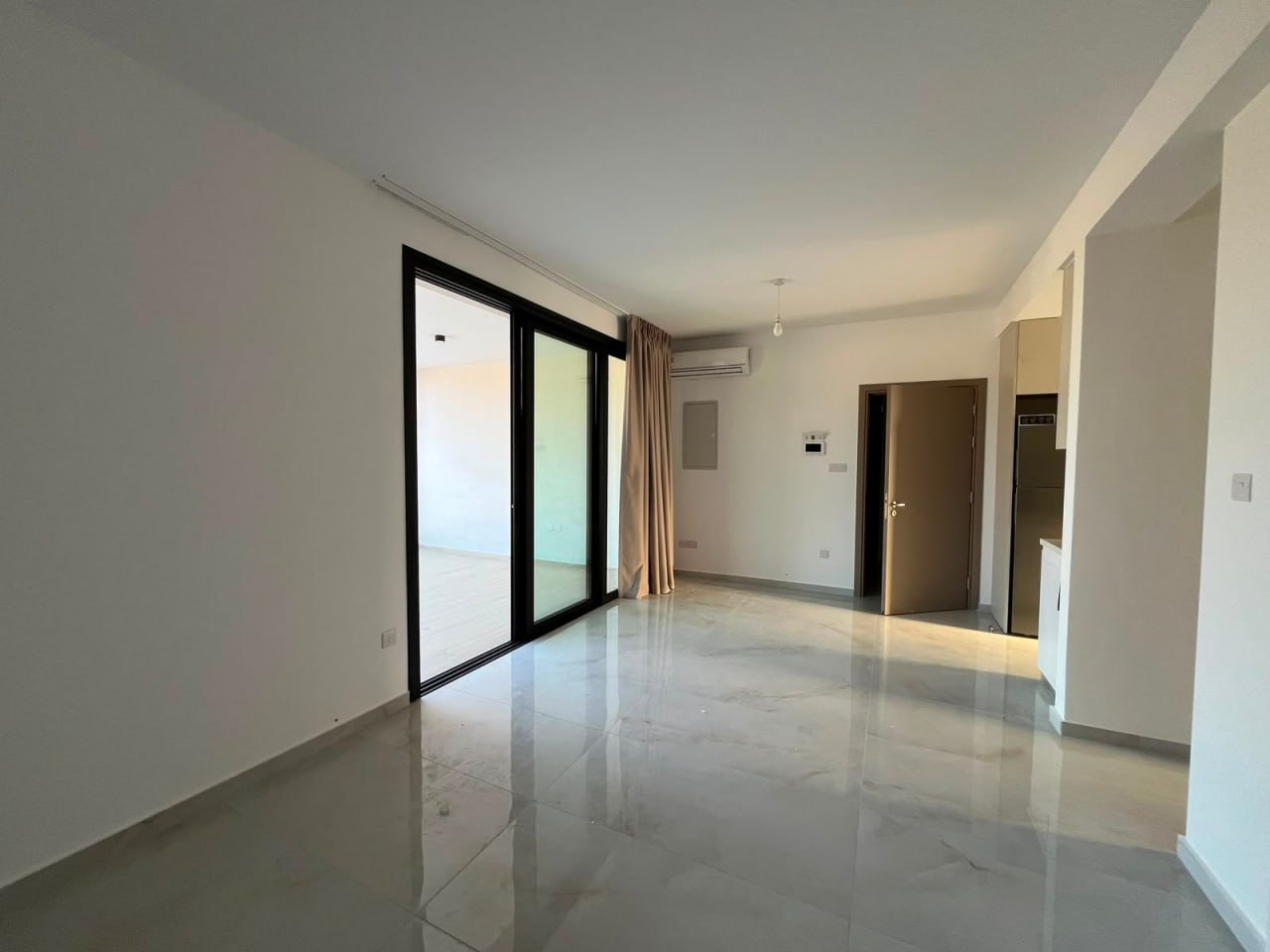House, 2 bedrooms — 8