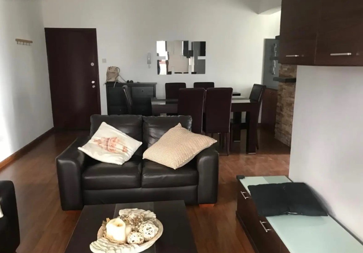 Apartment, 2 bedrooms — 8