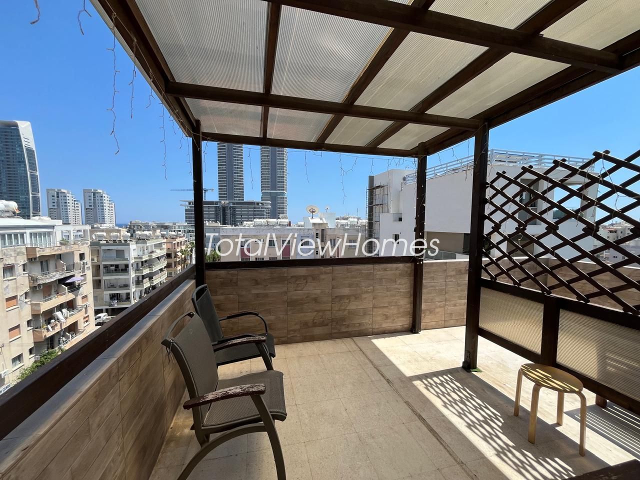 Penthouse, 3 bedrooms — 2