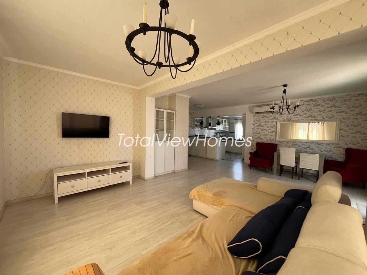 Penthouse, 3 bedrooms — 9