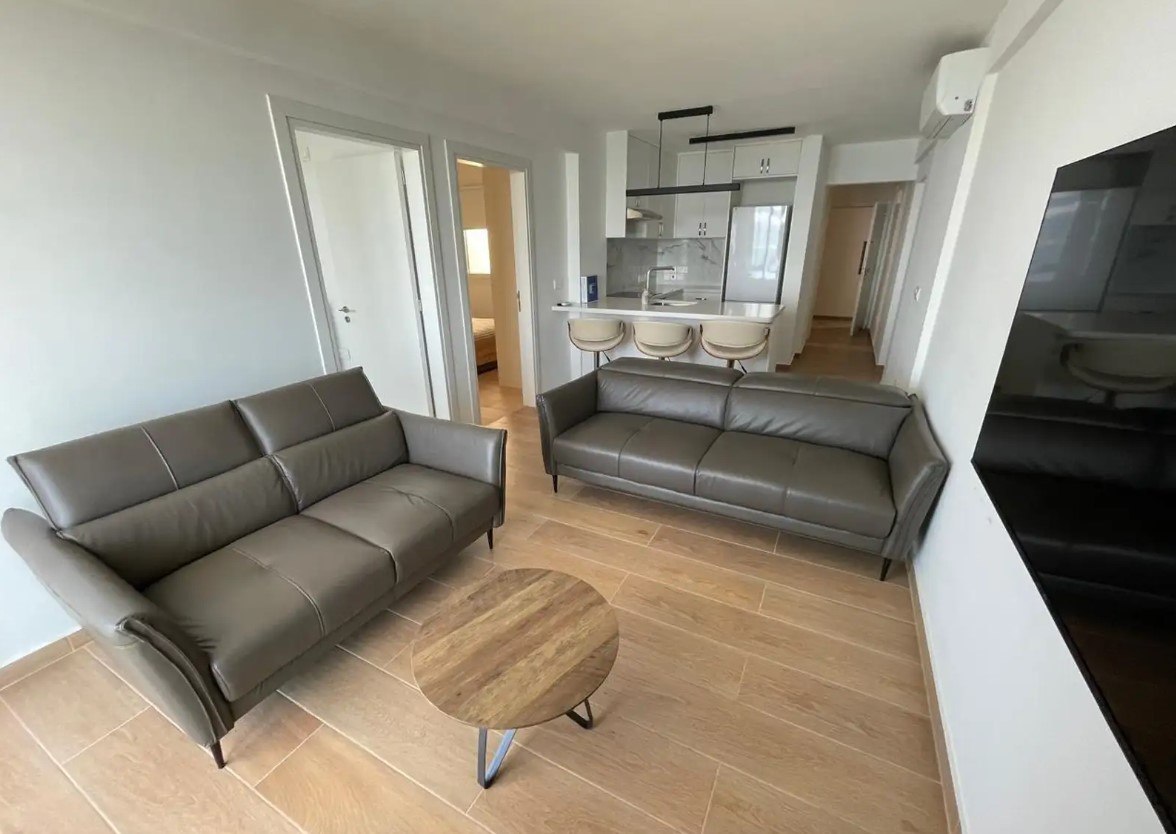 Apartment, 2 bedrooms — 8