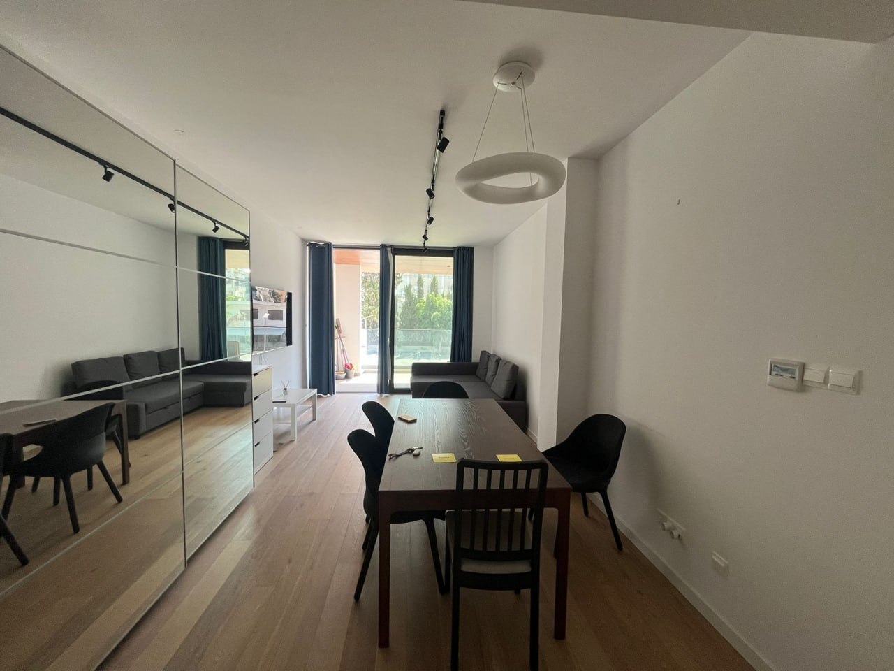 Apartment, 2 bedrooms — 8