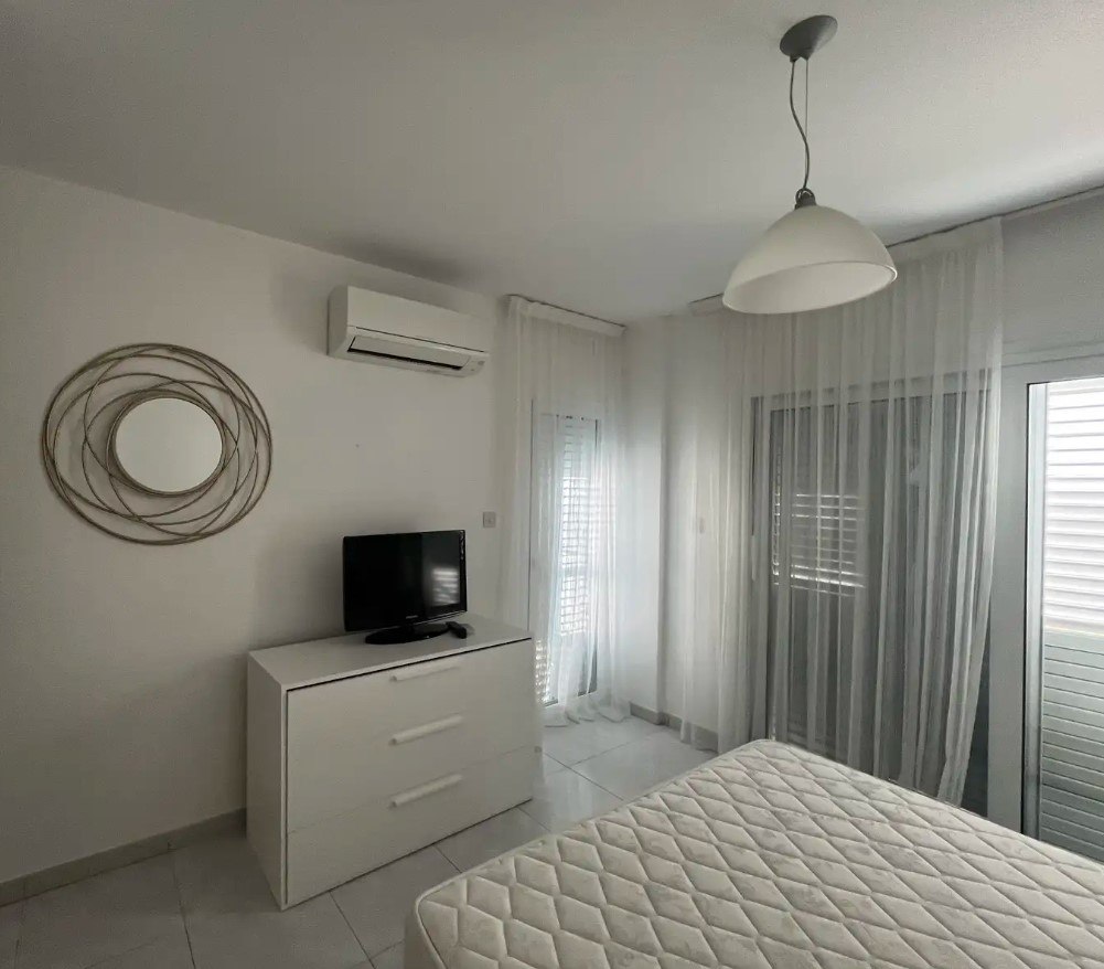 Apartment, 2 bedrooms — 6
