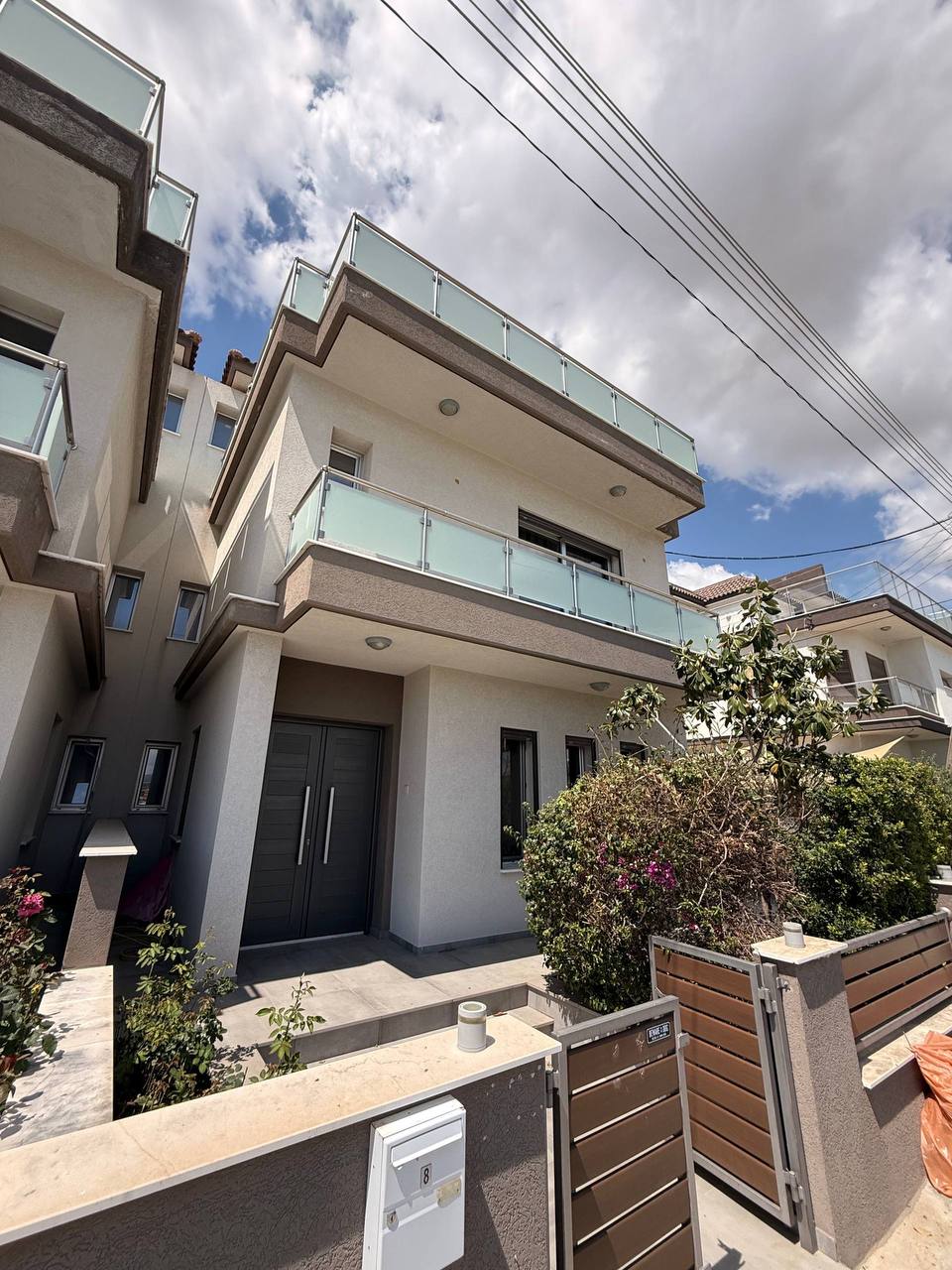 House, 4 bedrooms — 9