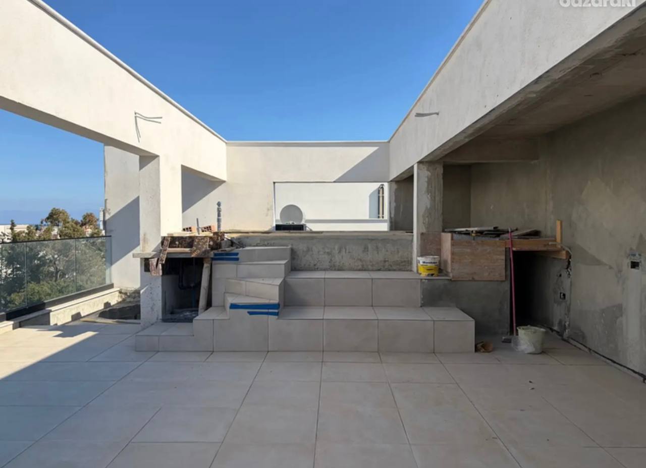 Penthouse, 3 bedrooms — 3