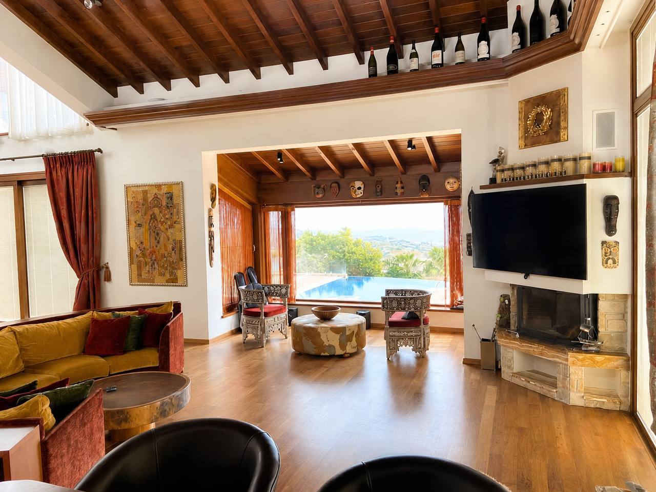 Villa, 6 bedrooms — 2