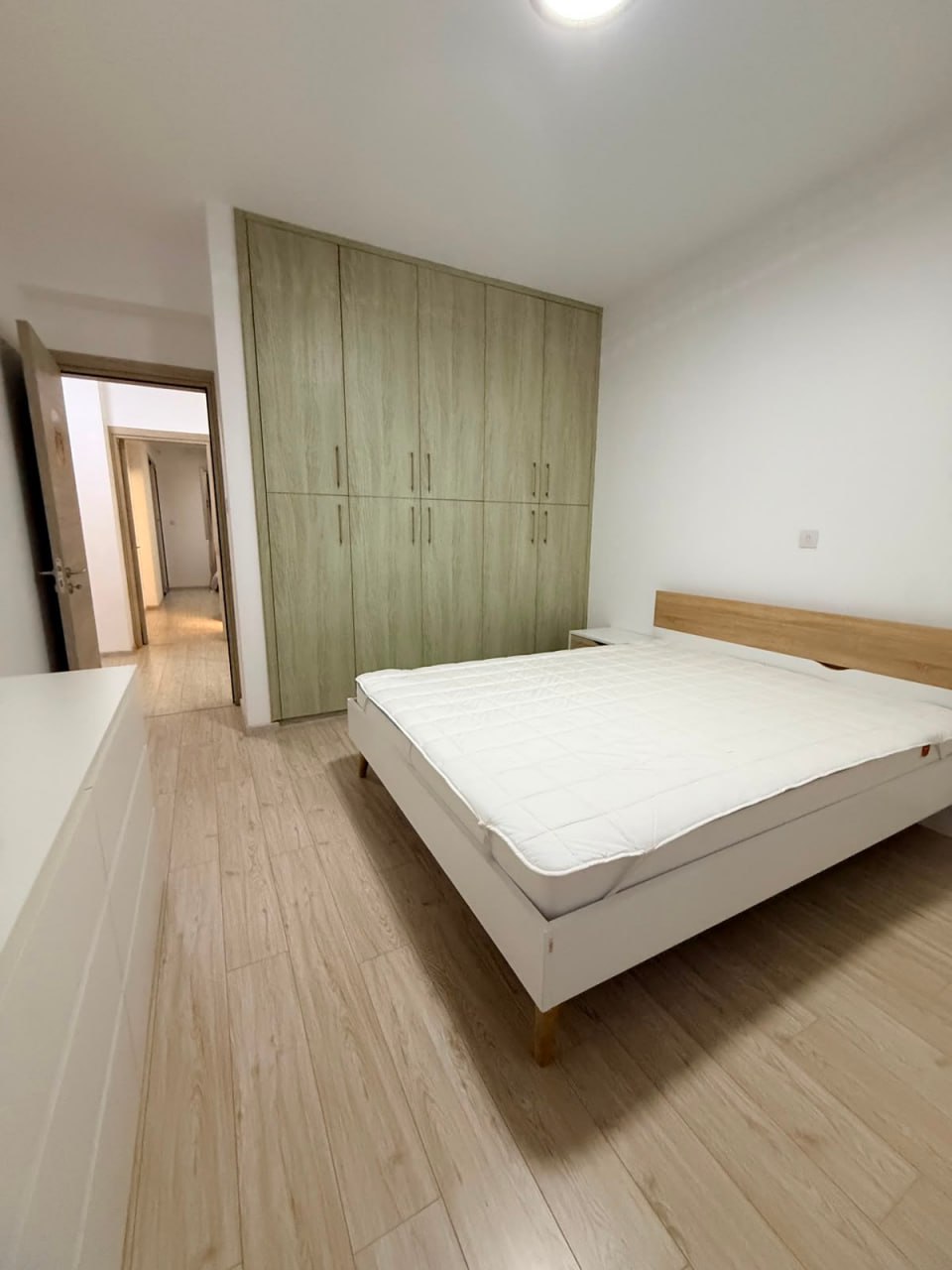 House, 3 bedrooms — 9