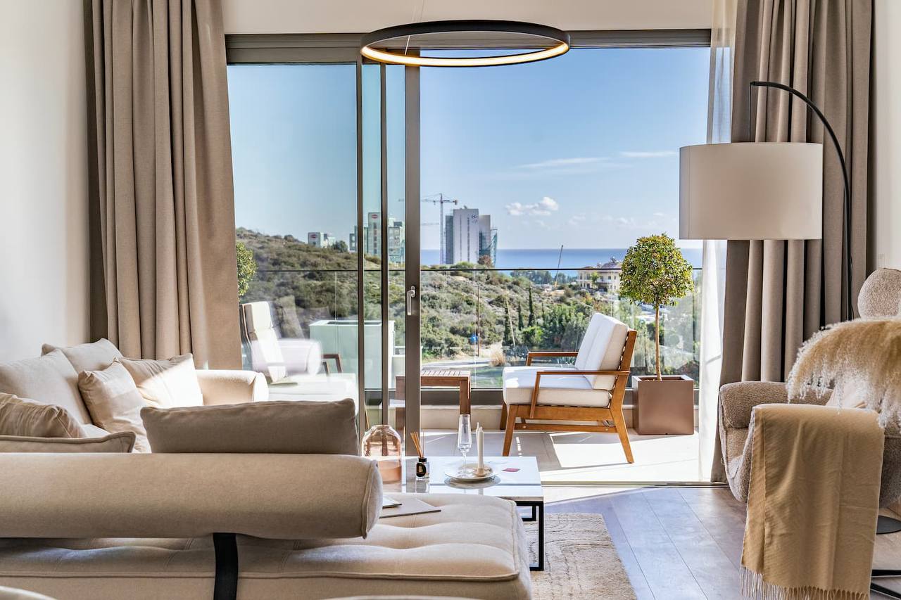 Penthouse, 2 bedrooms — 3