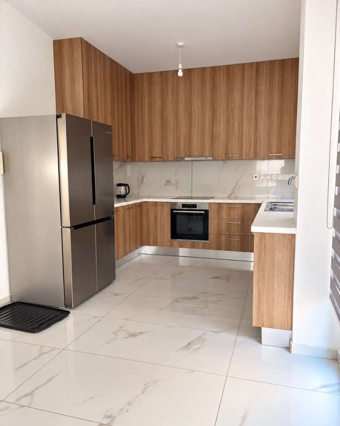 House, 3 bedrooms — 8