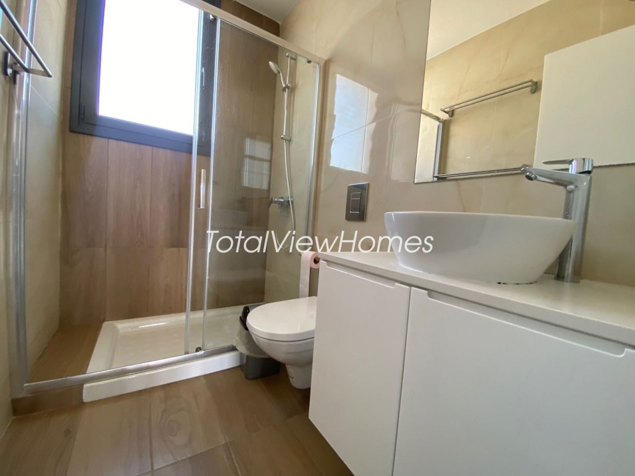 Квартира, 3 комнаты — 3