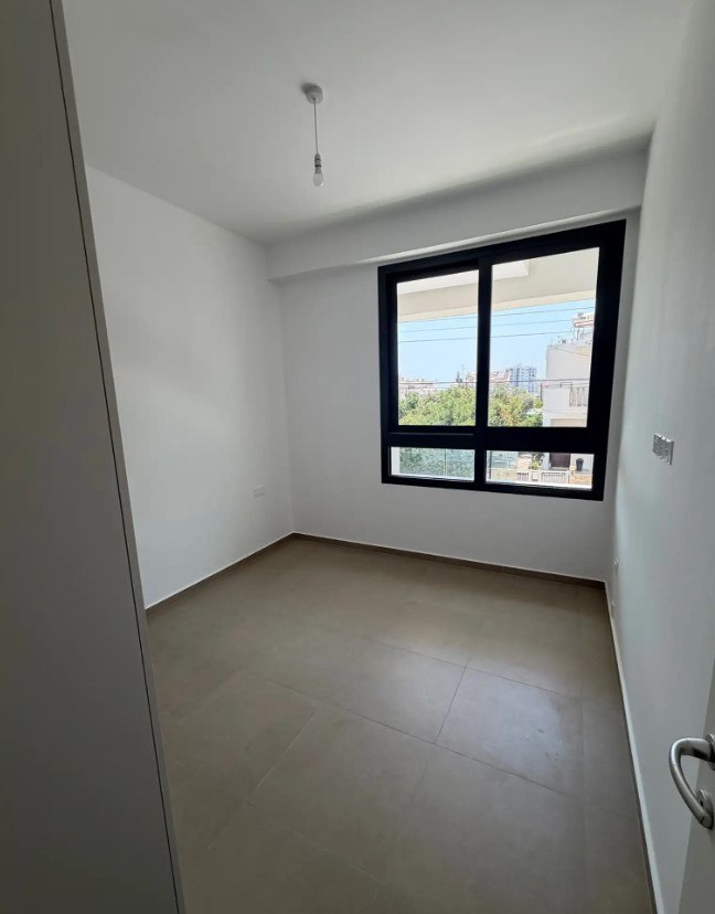 Apartment, 2 bedrooms — 6