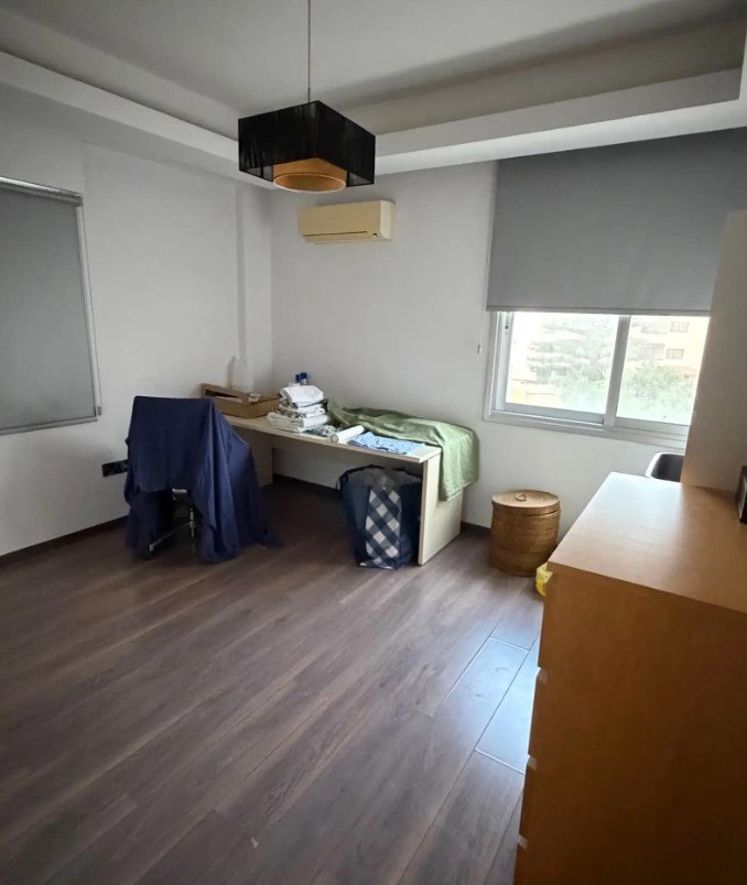 Apartment, 2 bedrooms — 5