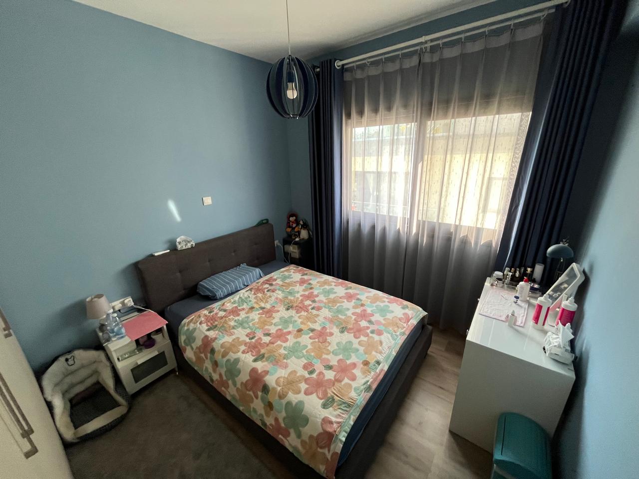 House, 4 bedrooms — 5