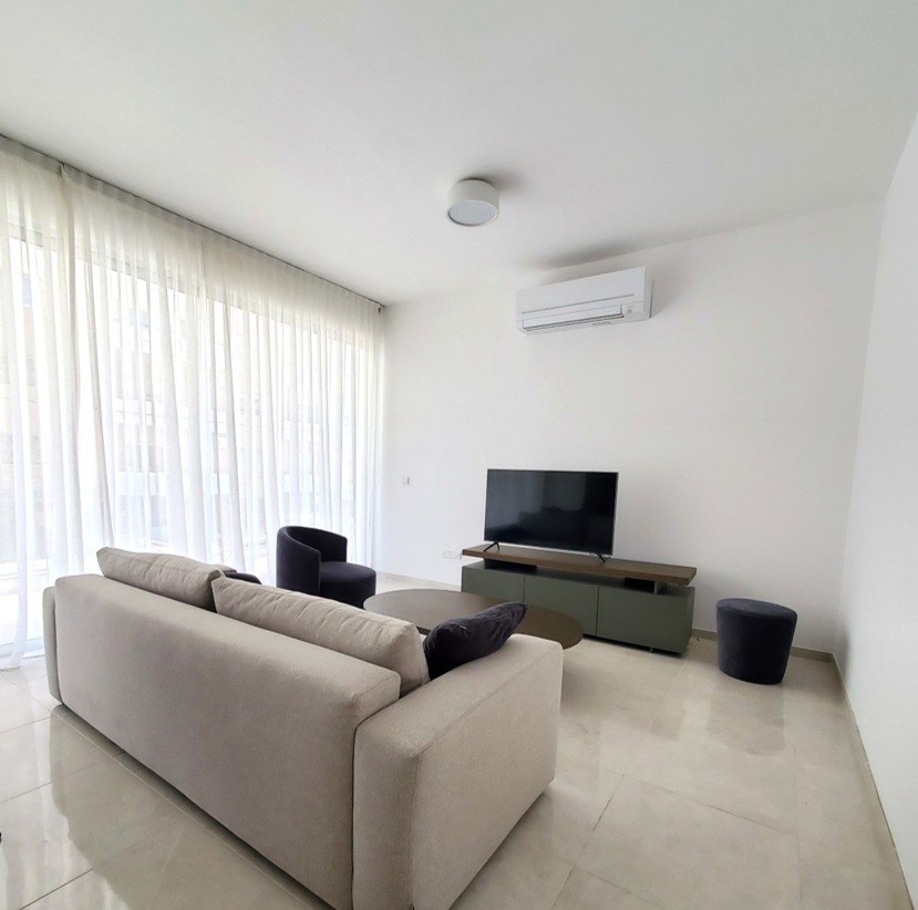 Apartment, 2 bedrooms — 8